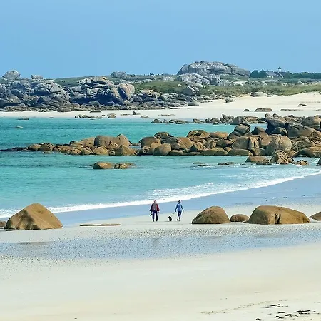 About 100 Meters From The Atlantic * Plouneour-Trez